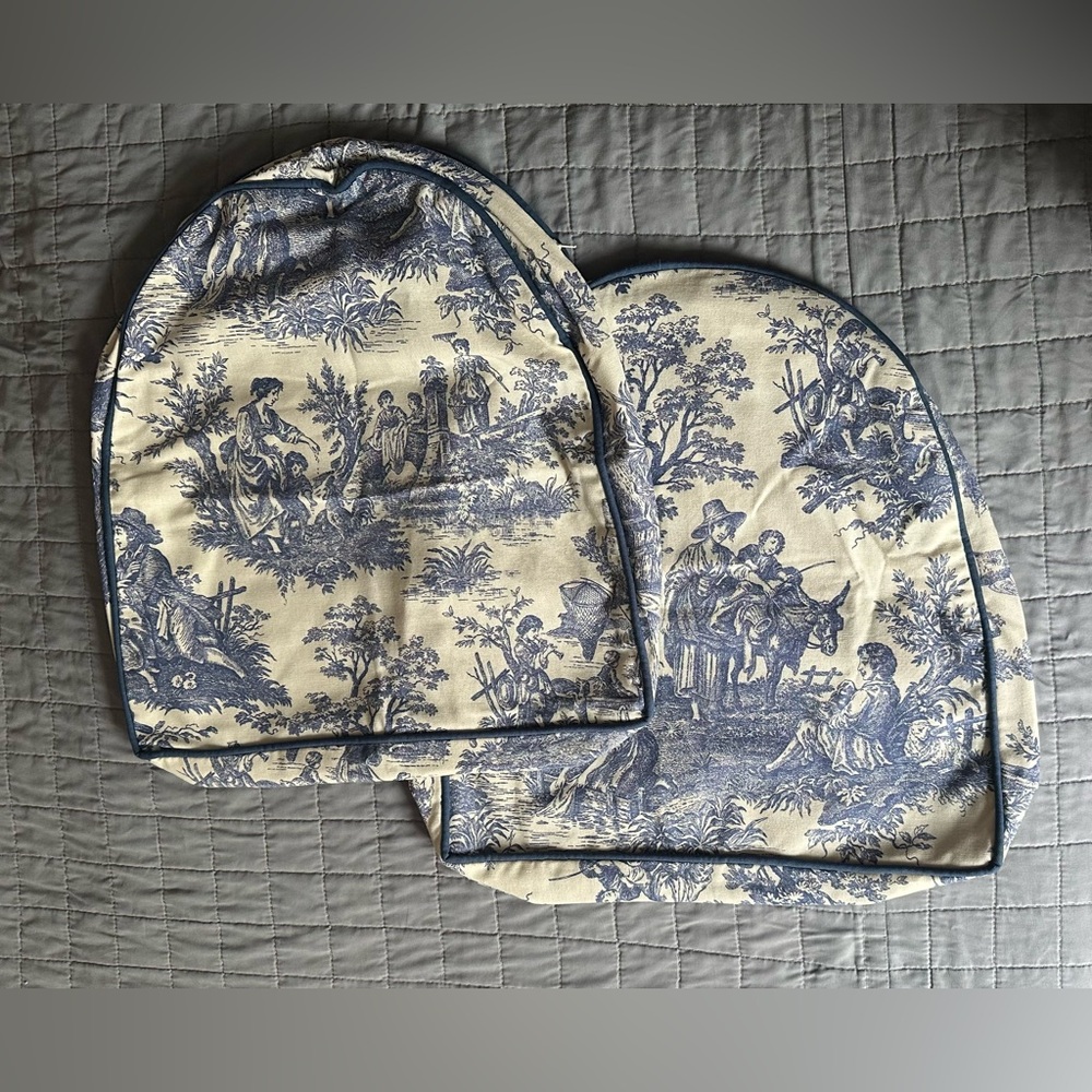 Blue and Cream Toile pillow case/cover set